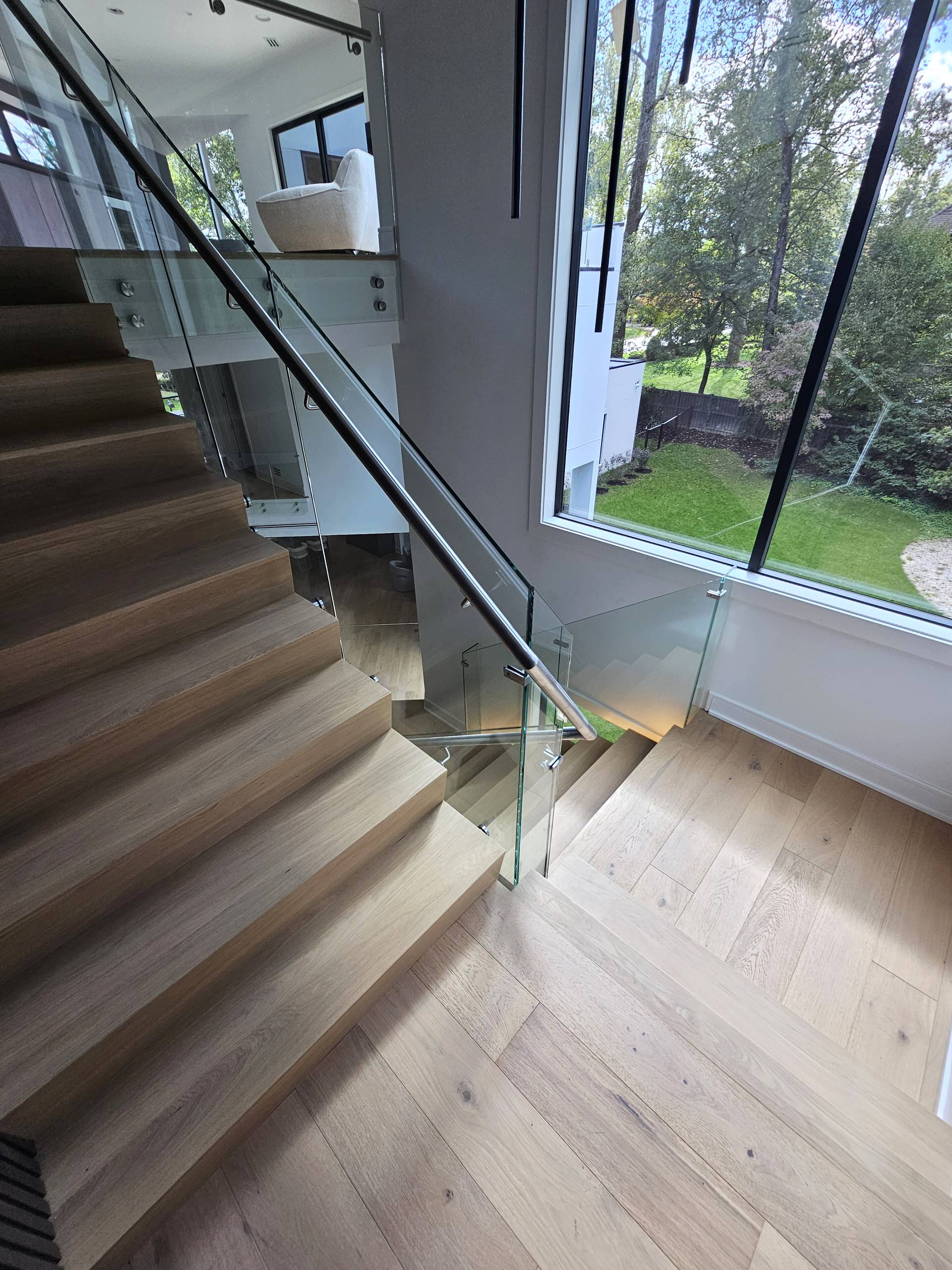 129_White Oak Slanted Riser Modern Stair, Mclean, VA 22102