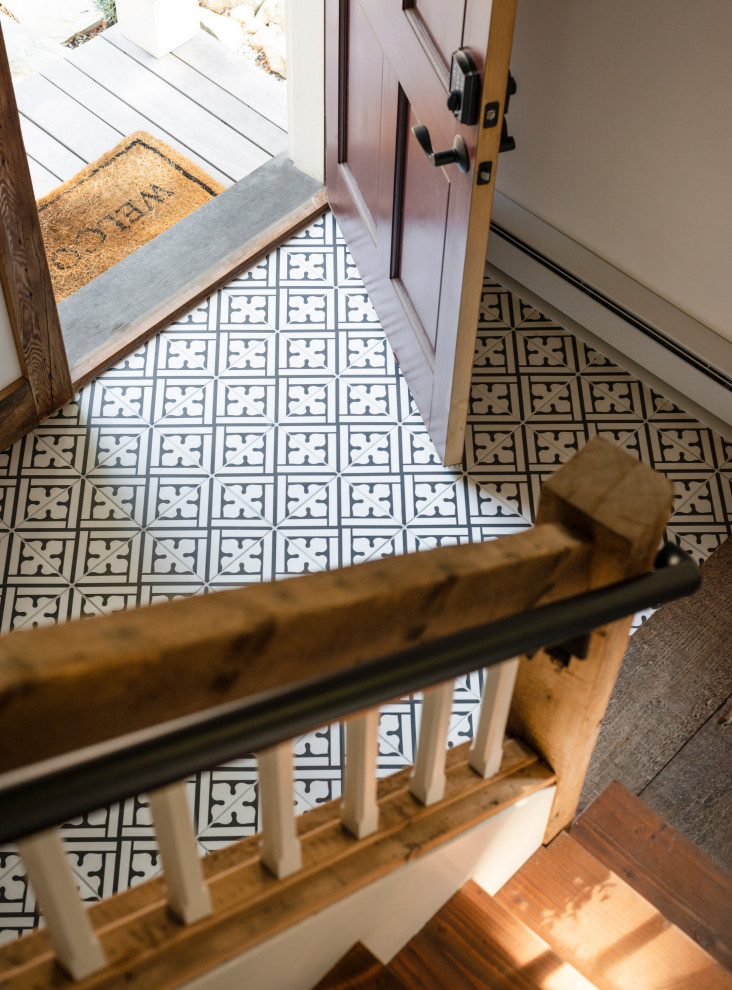 Inspiration for a country home design remodel in Boston
