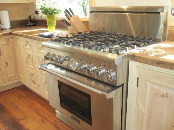 Rustic Modern rustic-kitchen