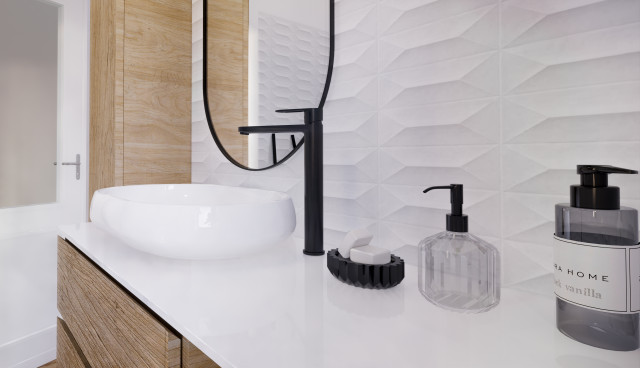 Arredo Bagno - Black matt e Verde moderne-lille-badevaerelse