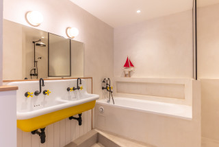 Décoration de salle de bain avec rideau de douche : 8 idées – Blog BUT