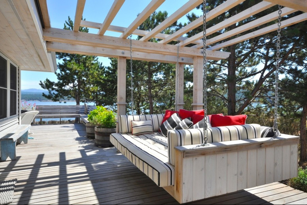 Inspiration for a beach style deck in Vancouver.