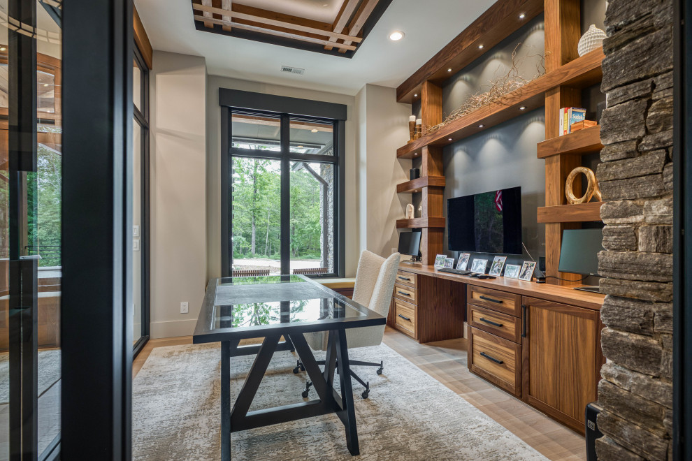 Home office - contemporary home office idea in Charlotte