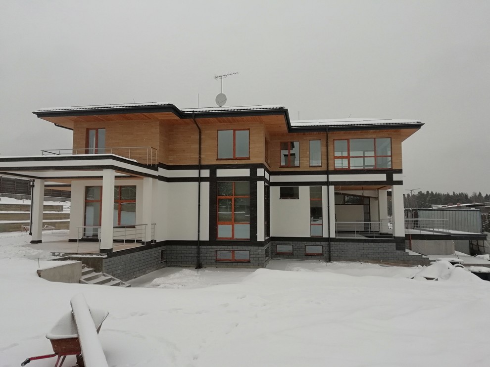 Дом на рельефе в стиле Райта