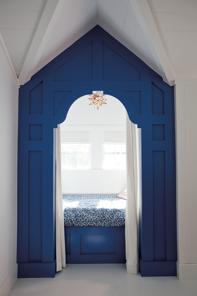 Inspiration for a coastal guest bedroom remodel in Philadelphia