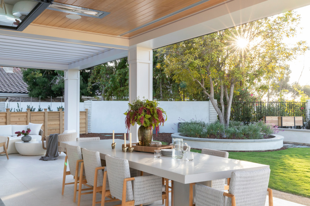 Patio - coastal patio idea in San Diego
