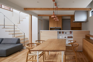 おしゃれなダイニング ベージュの床 壁紙 のインテリア画像 75選 22年8月 Houzz ハウズ