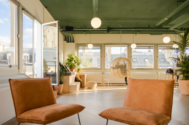 Morning Coworking modern-vardagsrum