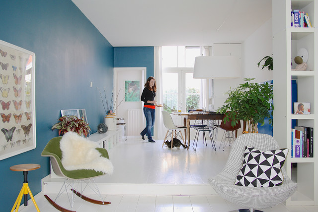 Multi-functional space-saving loft squeezed into small San Francisco condo