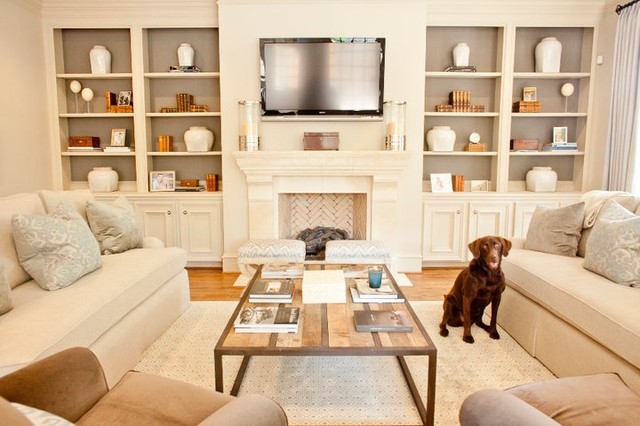 Munger Interiors traditional-family-room