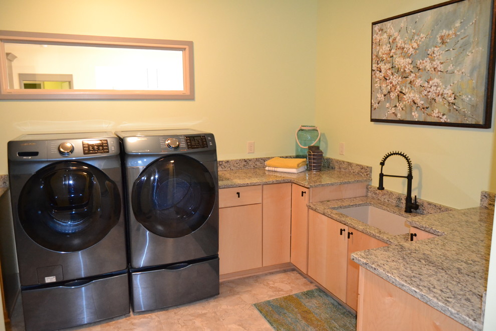 Modern laundry room in Cleveland.