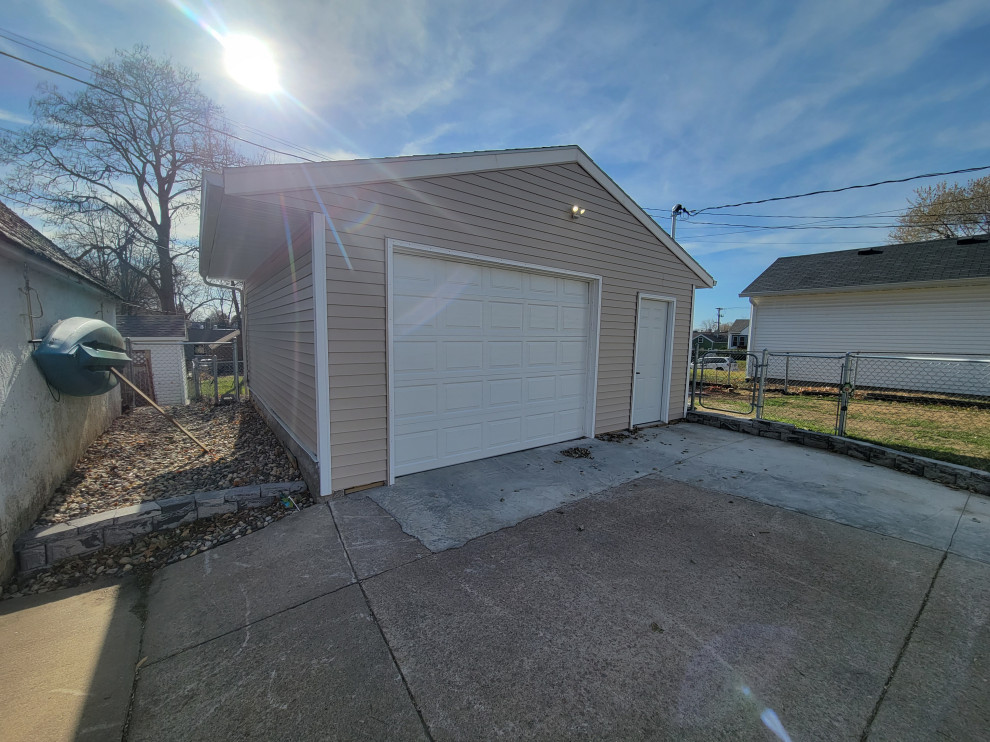 New Garage with French Drain