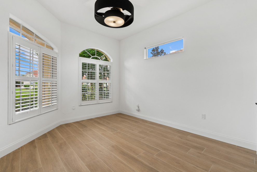 Via Del Santi Residence - Waterfront Modern Transformation