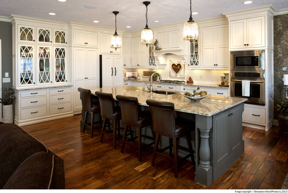 Traditional Kitchen Renovation & Cabinetry