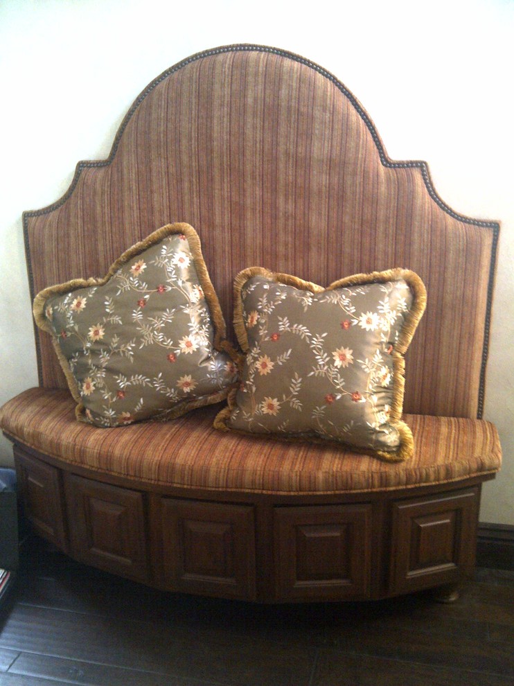 Spanish Colonial Great Room