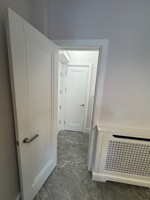 Full refurbishment works of high-end flat (x5 Bedrooms)at high street kensignton