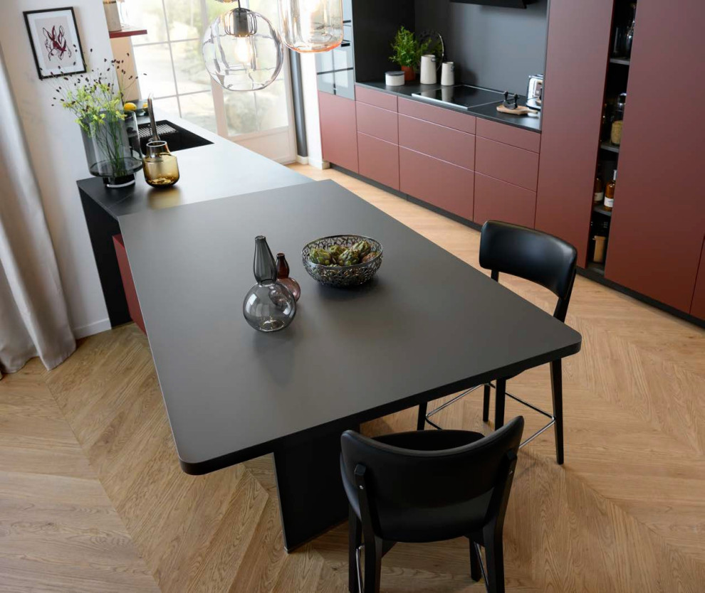 Стильный дизайн: прямая кухня-гостиная среднего размера в современном стиле с островом - последний тренд