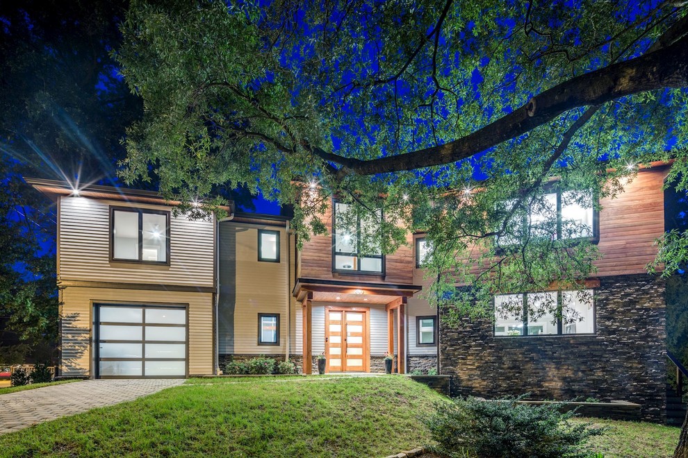 Home design - transitional home design idea in DC Metro