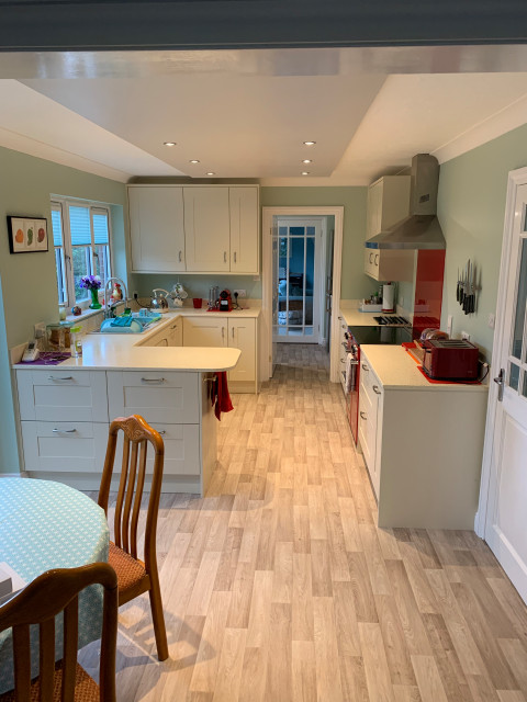 South West Fitted Kitchens LTD traditional-kitchen