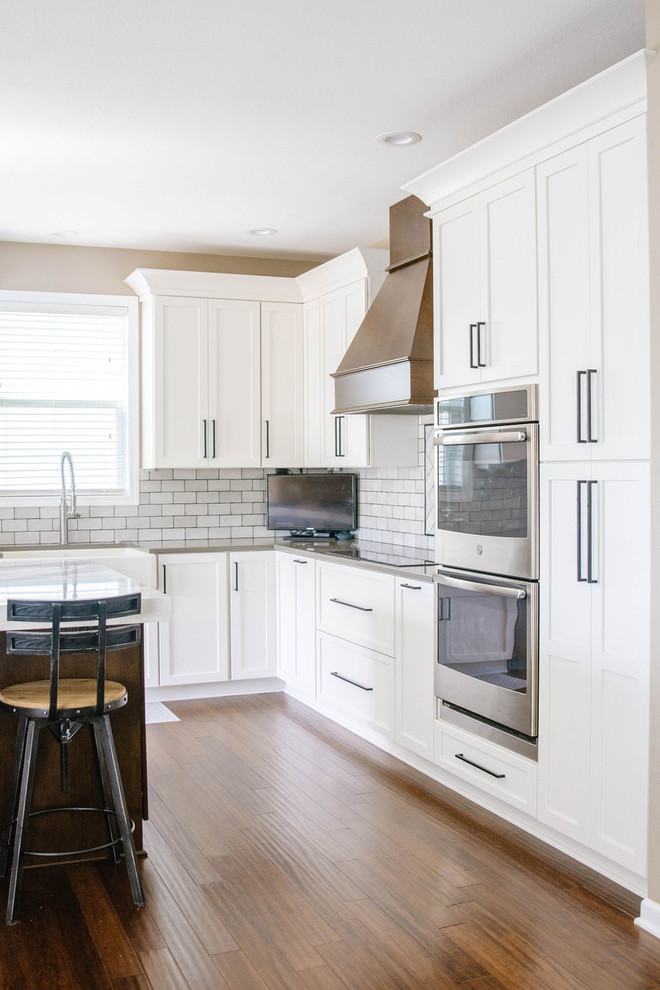 Example of a transitional kitchen design in Omaha