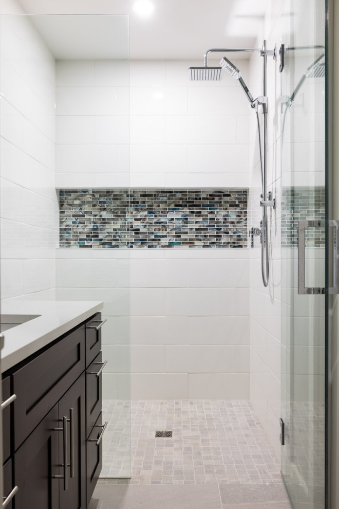 Transitional bathroom photo in Calgary