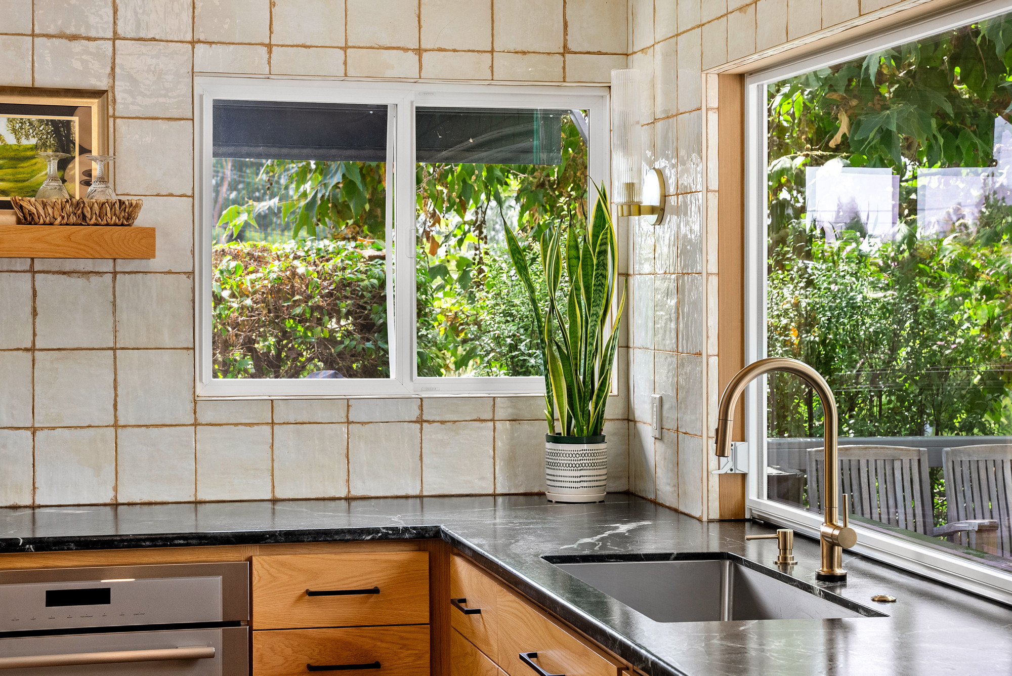 Barranca Ct Kitchen