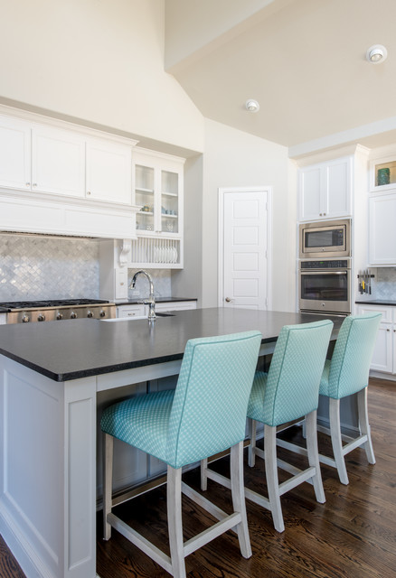 Fresh kitchen with a kick costero-cocina