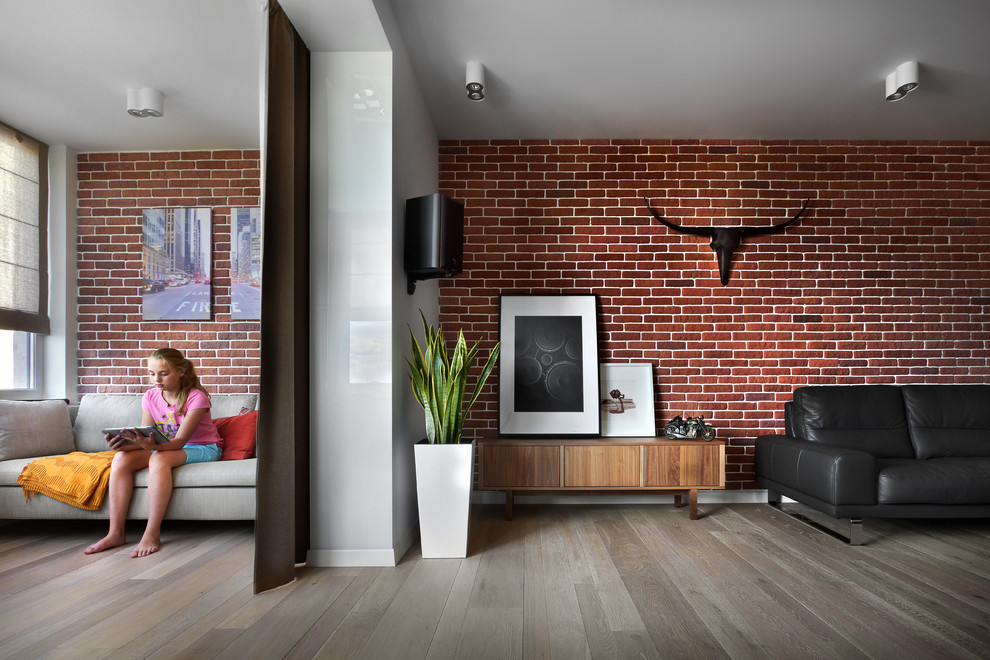 Астон Плаза в Екатеринбурге от студии Hot Walls