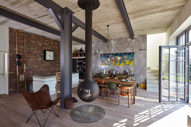 Haus I. industrial-living-room