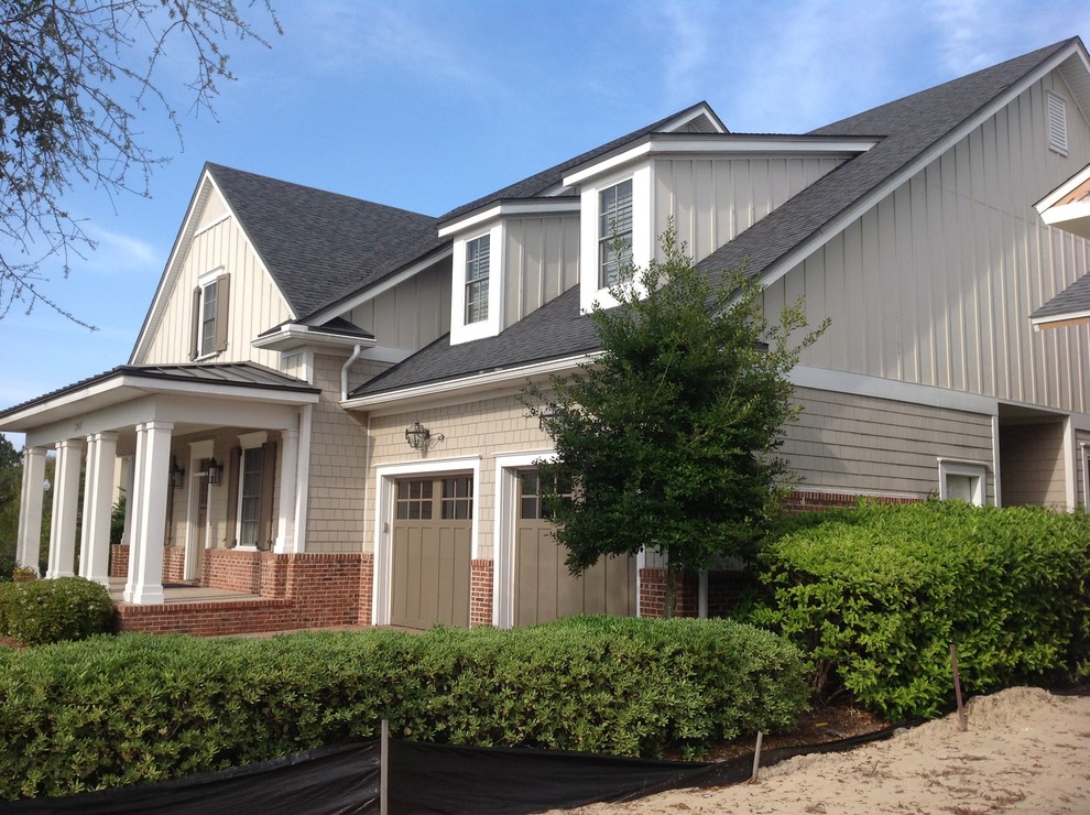 Destin, FL Craftsman Home Craftsman Exterior Miami by Rhino