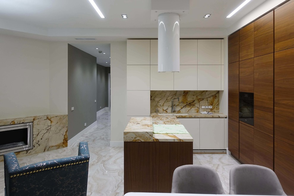 Город Яхт. Реализация.