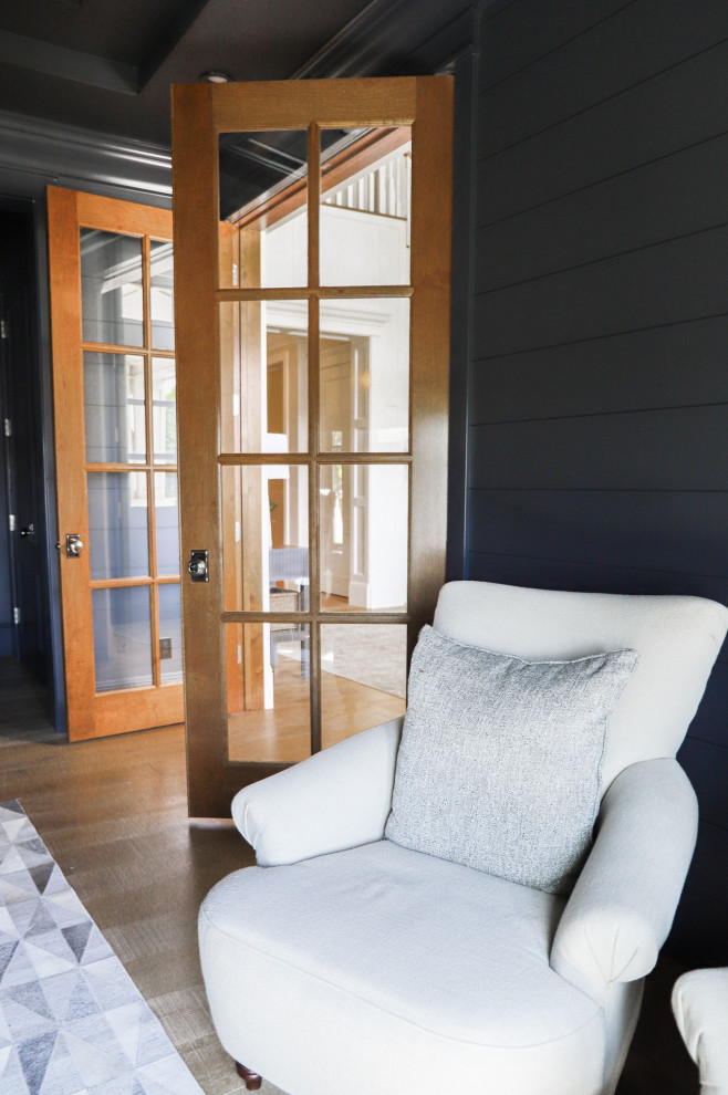 Inspiration for a transitional home design remodel in Phoenix