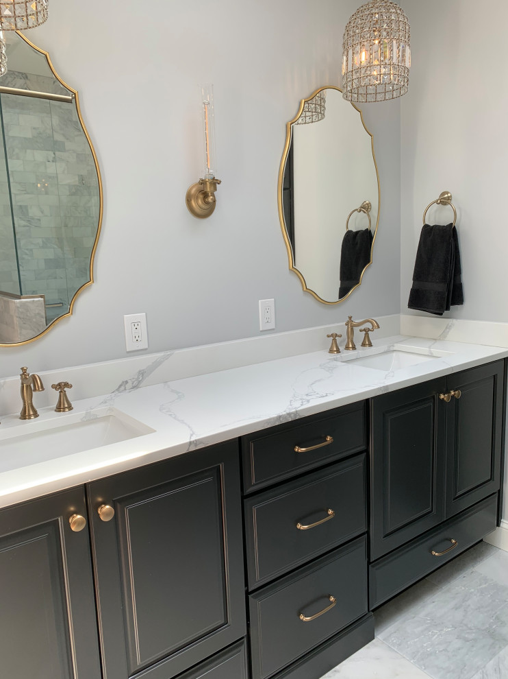 Home design - transitional home design idea