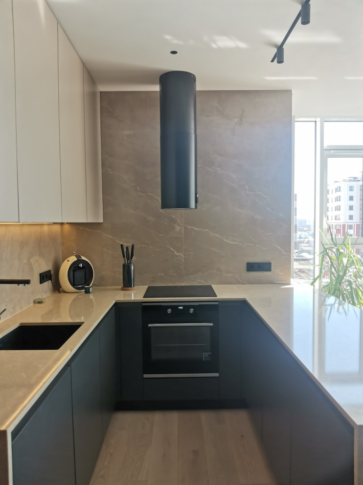 НМ, Объект "Ренесанс" на ул.Дыбенко