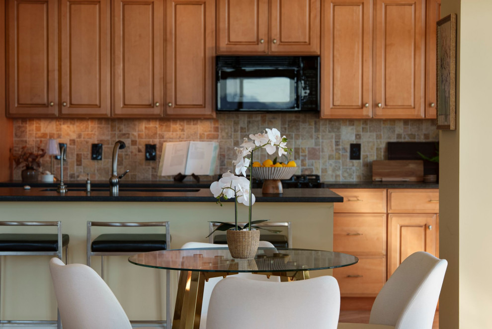 Battery Park Condo-7th Floor