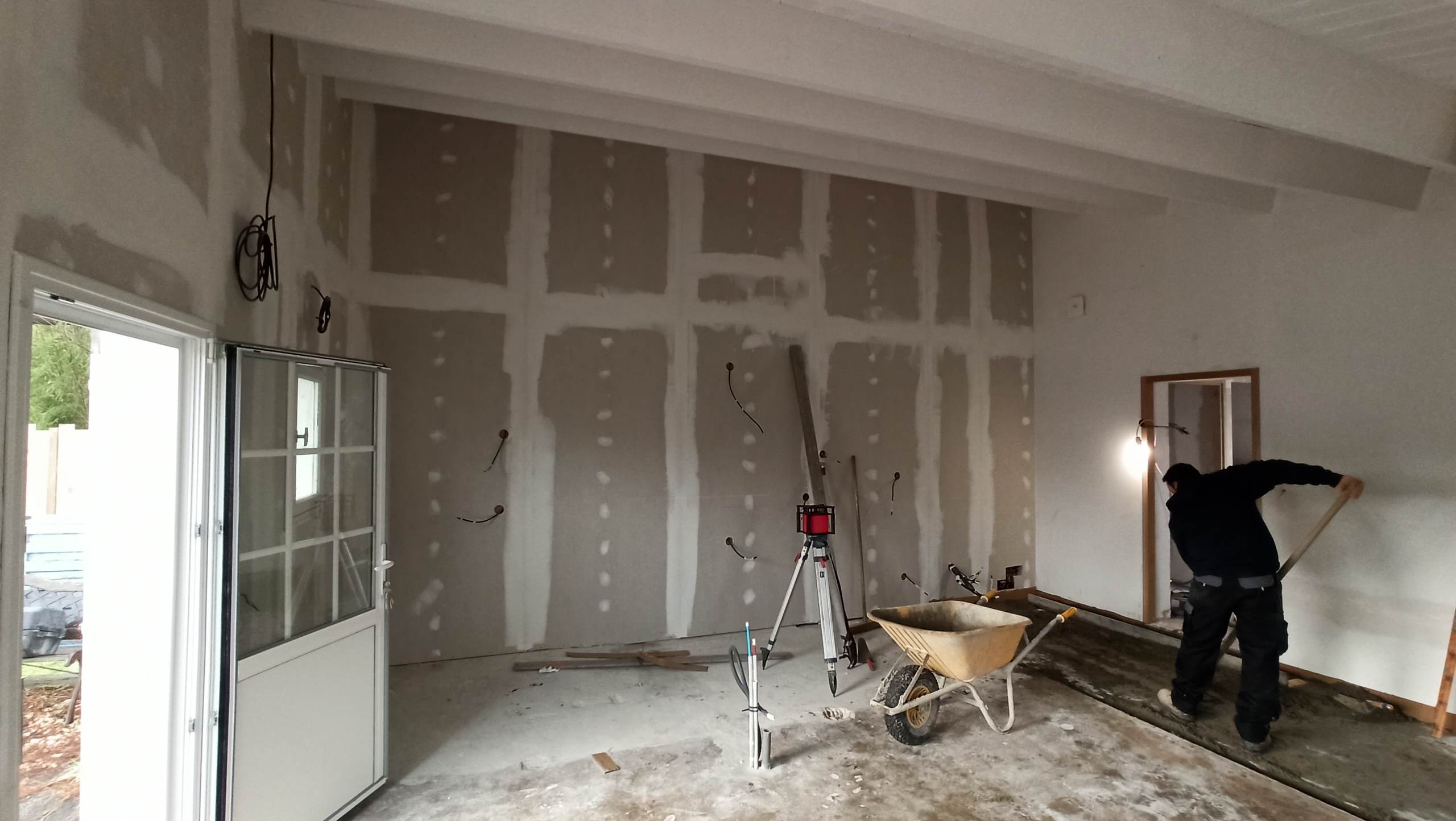 Transformation d'une chambre parentale en pièce de vie/cuisine