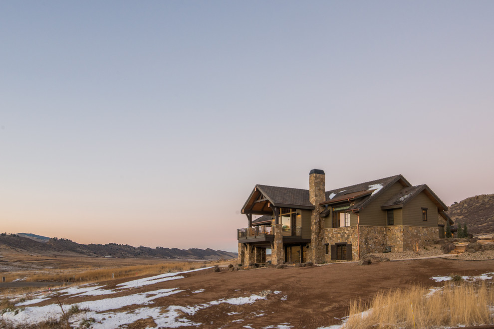 Home design - rustic home design idea in Denver