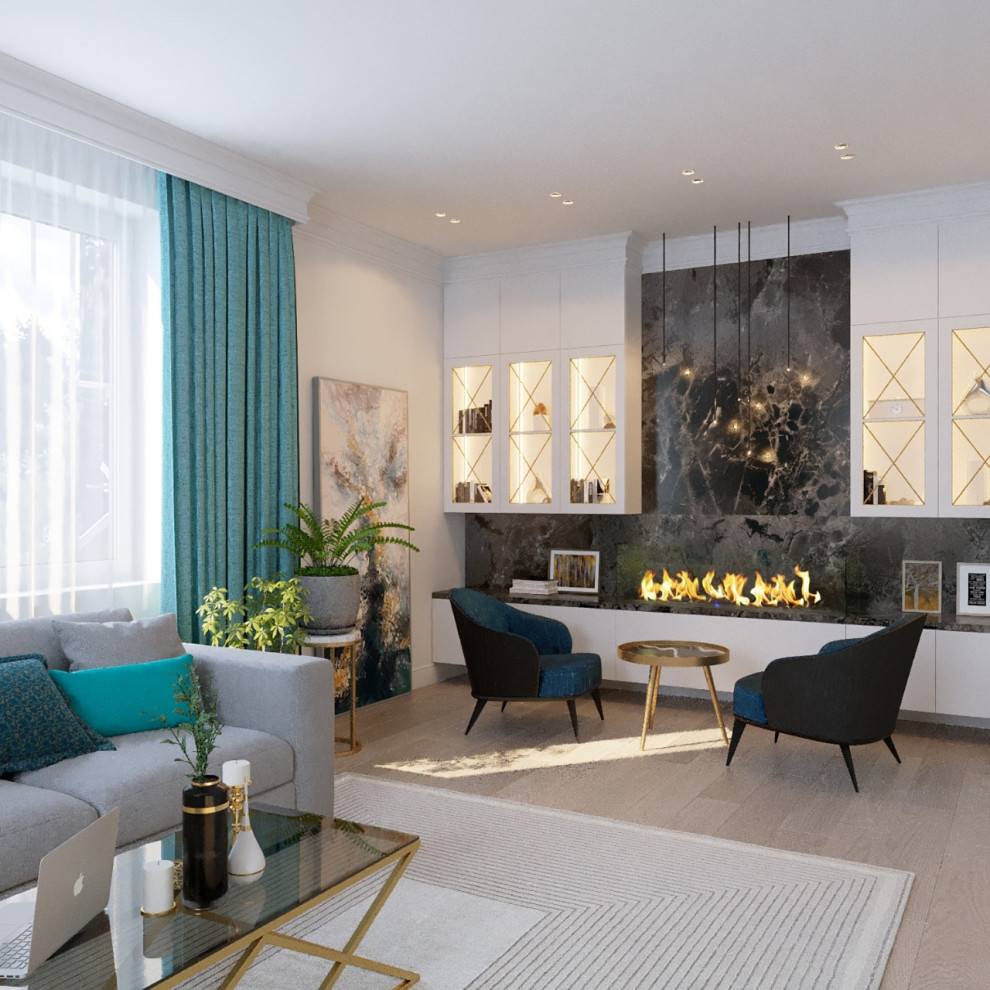 У берегов лазурных