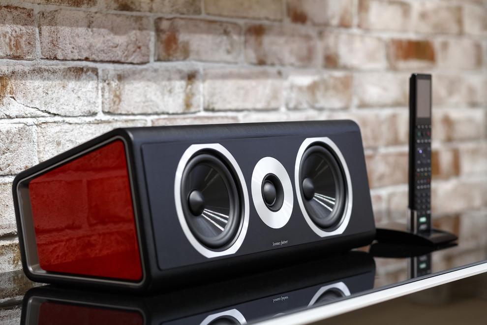 Домашний кинотеатр в небольшой комнате