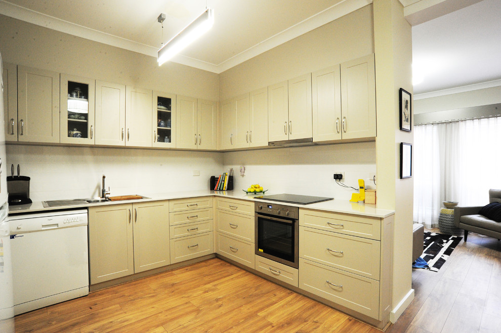 Design ideas for an eclectic kitchen in Adelaide.