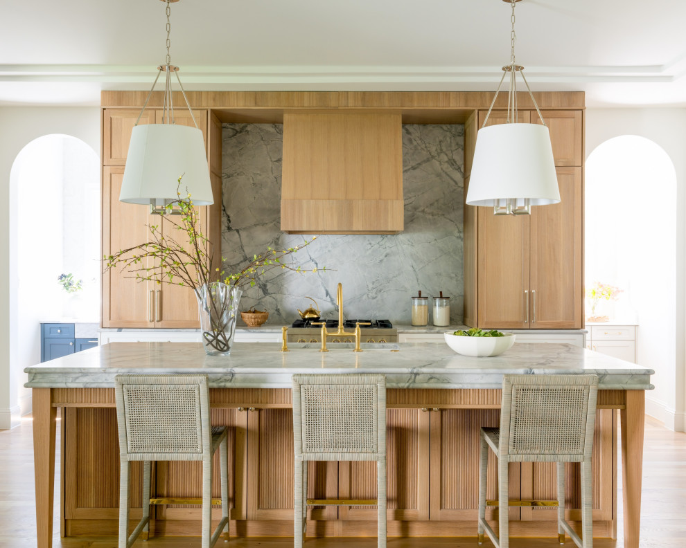 Inspiration for a transitional kitchen remodel in Dallas
