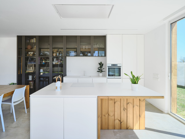 CASA ON modern-kitchen