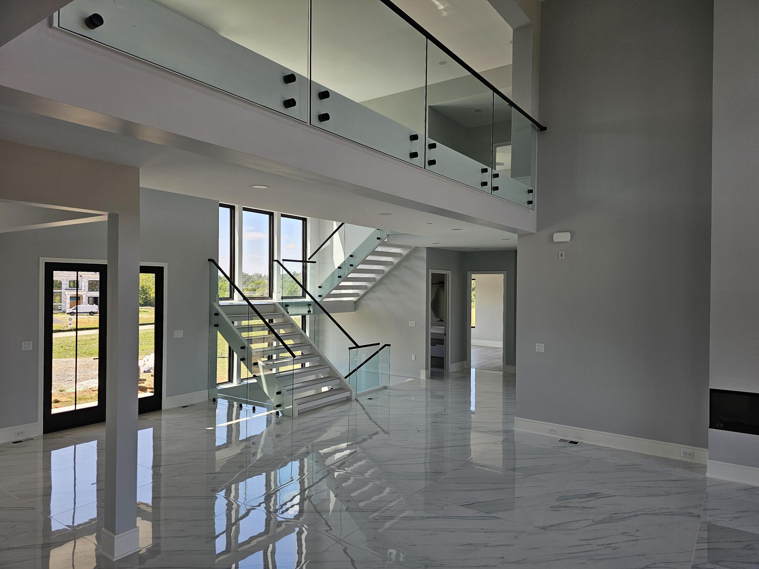 125_Modern Open Rise Stair with Glass Balustrade, Aldie, VA 20105