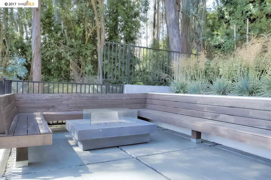 Contemporary Craftsman