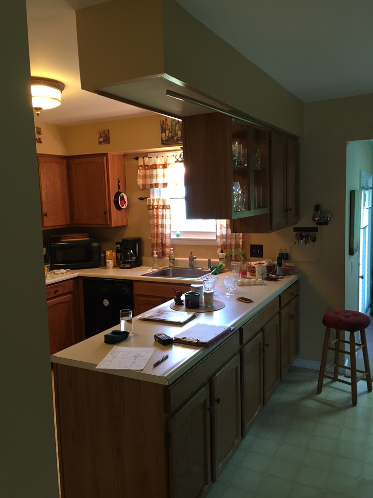 Bright Kitchen from Dark and Crowded, Harrisburg, Pennsylvaia