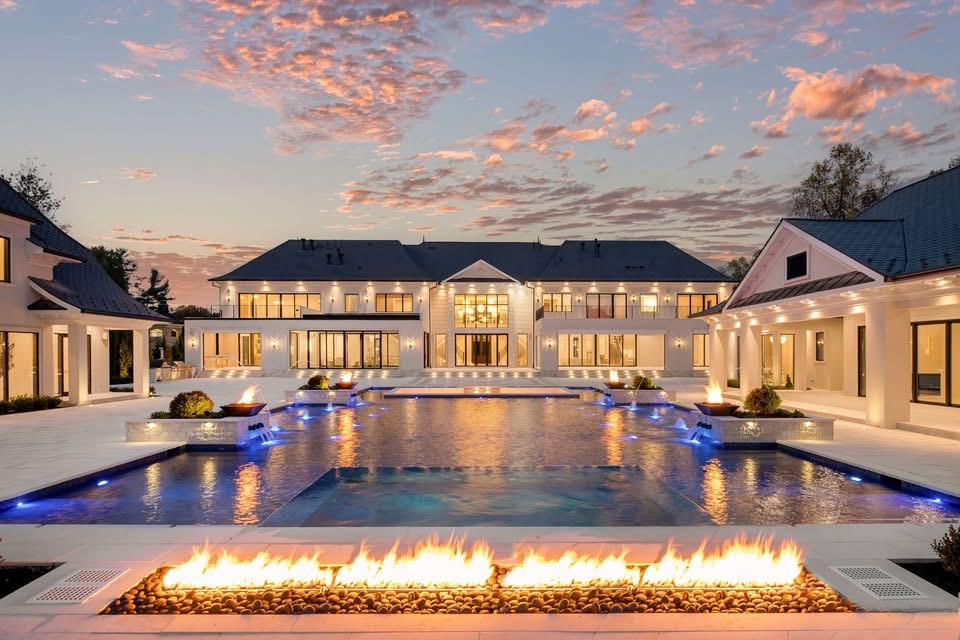 The New American Château — A Potomac, MD Estate