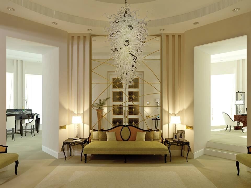 Example of an eclectic entryway design in Miami