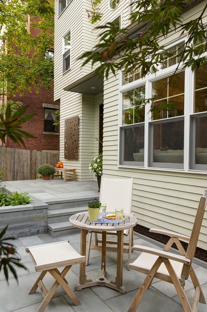 Brookline Modern Front Yard traditional-courtyard