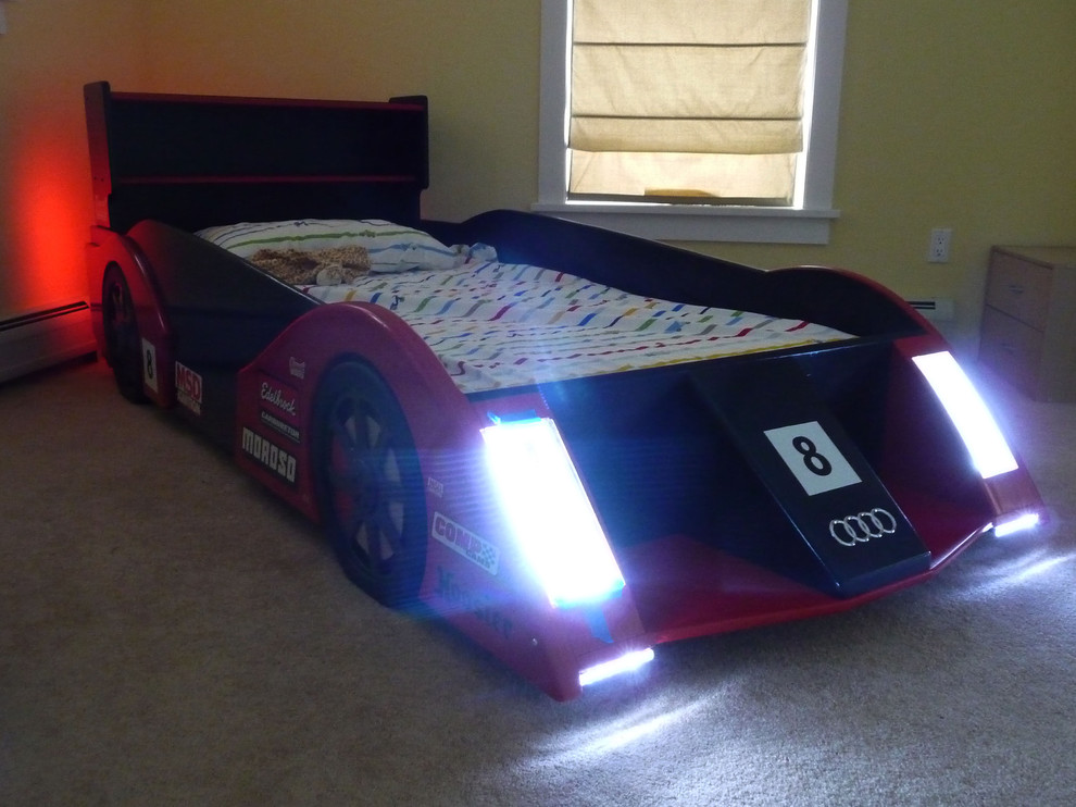 Love the race car bed. Did you build from plans, or design it yourself?