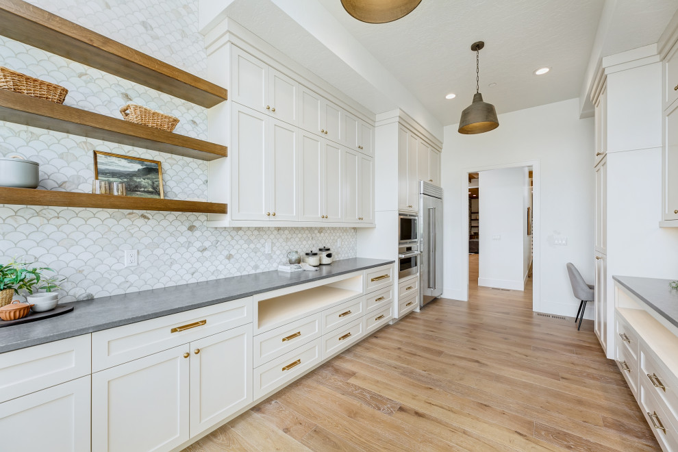 Creekside- Custom 3/1 - Transitional - Boise - by HIGHLAND HOMES LLC ...